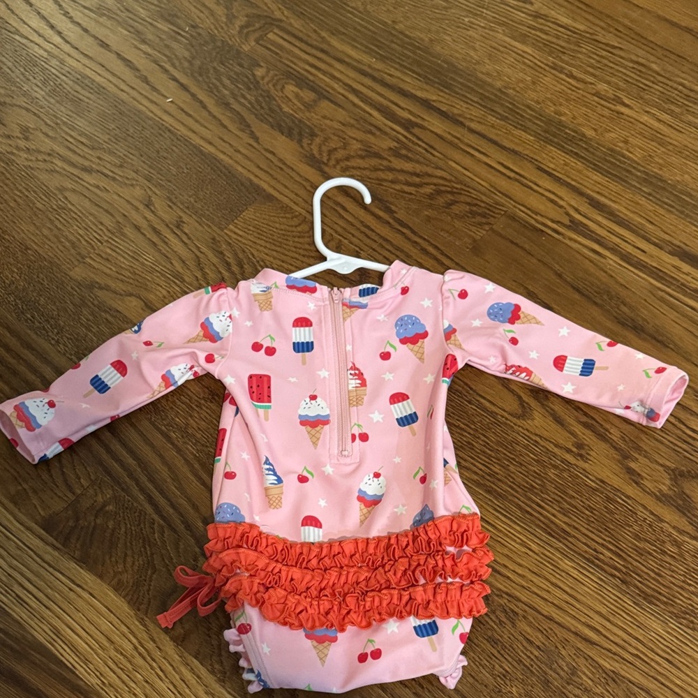 Ruffle Butts Pink Rashguard - Picture 3 of 3
